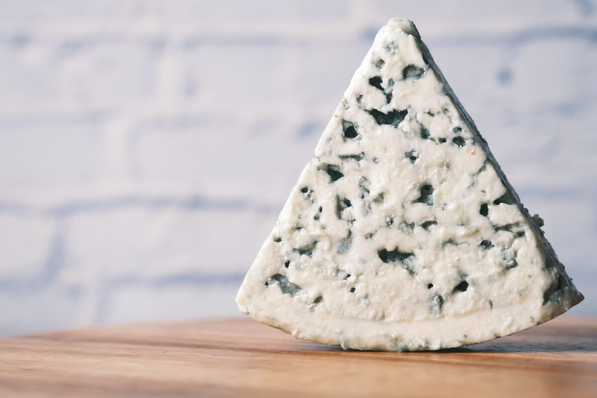 CHRISTMAS BLUE CHEESE